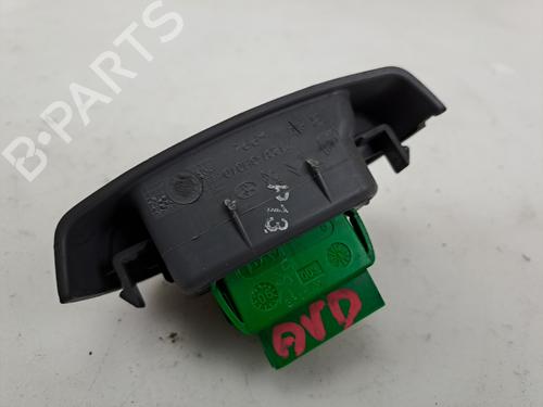 Mando elevalunas delantera derecho Mando elevalunas delantera derecho CITROËN C1 (PM_, PN_) 1.4 HDi (54 hp) 37396874 37396874