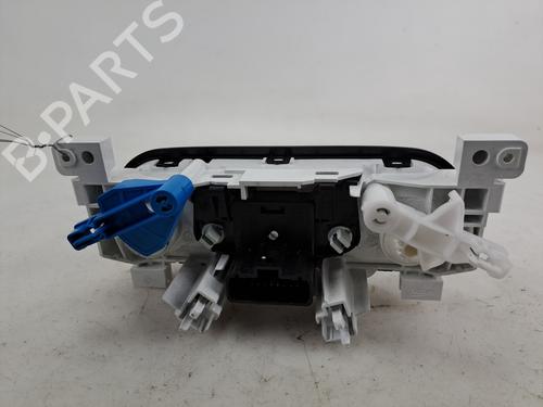 Used Climate control Climate control 37393819 37393819