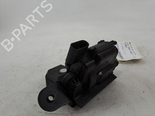 tailgate-lock-fiat-500x-334_-2014-37388957 main image