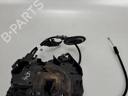 front-right-lock-renault-megane-iv-hatchback-b9amn_-2015-37383699 main image