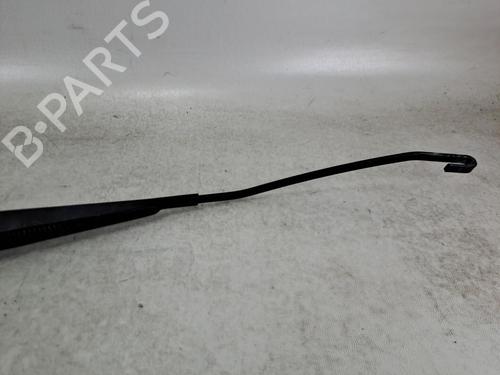 Used Front windshield wiper arm Front windshield wiper arm 37386011 37386011