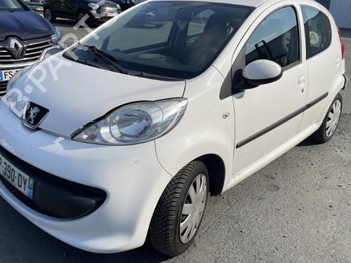 Used Parts PEUGEOT 107 (PM_, PN_)  1.0  4911180