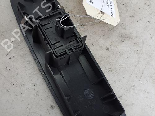 Used Right front window switch Right front window switch 37399494 37399494