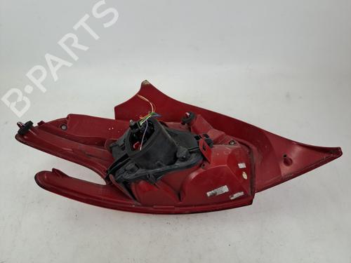 Højre baglygte Højre baglygte PEUGEOT 208 I (CA_, CC_) 1.6 HDi (114 hp) 37389600 37389600