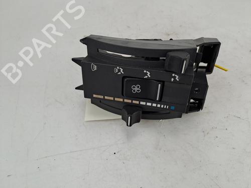 Używane Panel klimatyzacji / ogrzewania Panel klimatyzacji / ogrzewania RENAULT SUPER 5 (B/C40_) 1.1 (48 hp) 37382281 37382281
