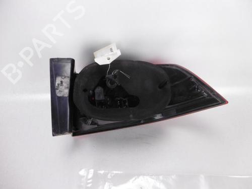 left-taillight-renault-laguna-ii-bg01_-2001-2002-2003-2004-2005-2006-2007-37378633 main image