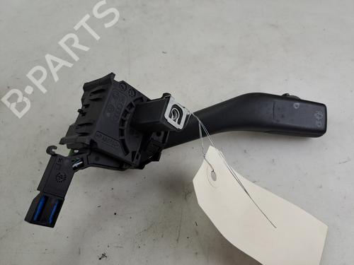 Licht + Raw Schakelaar Licht + Raw Schakelaar VW GOLF V (1K1) [2003-2010] 37394267 37394267