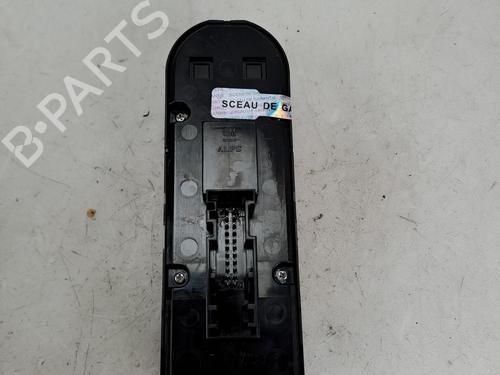 Used Left front window switch Left front window switch 37394839 37394839