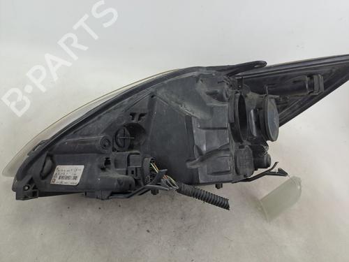 Used Right headlight Right headlight 37388547 37388547