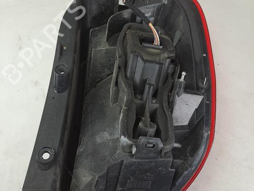 left-taillight-renault-scenic-ii-jm01_-2003-2004-2005-2006-2007-2008-2009-2010-37397693 main image