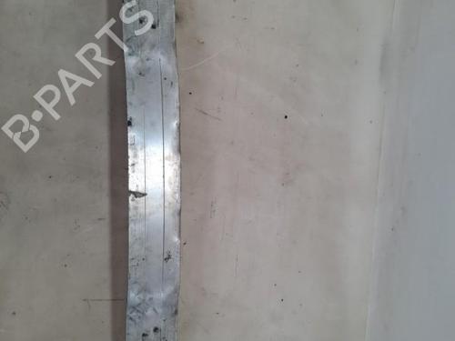 Used Front bumper reinforcement Front bumper reinforcement 37388066 37388066