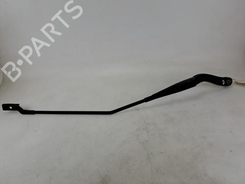 front-windshield-wiper-arm-opel-vivaro-b-van-x82-2014-2015-2016-2017-2018-2019-2020-37394395 main image
