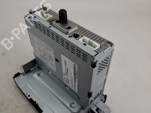 display-monitor-renault-trafic-iii-van-fg_-2014-37393817 main image