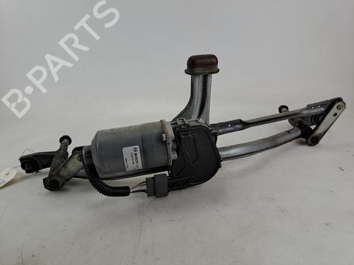 front-wiper-motor-opel-vivaro-b-van-x82-2014-2015-2016-2017-2018-2019-2020-37394394 main image