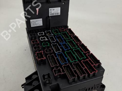 fuse-box-mercedes-benz-m-class-w163-1998-1999-2000-2001-2002-2003-2004-2005-37393602 main image