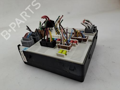 fuse-box-renault-laguna-iii-bt01-2007-2008-2009-2010-2011-2012-2013-2014-2015-37397138 main image