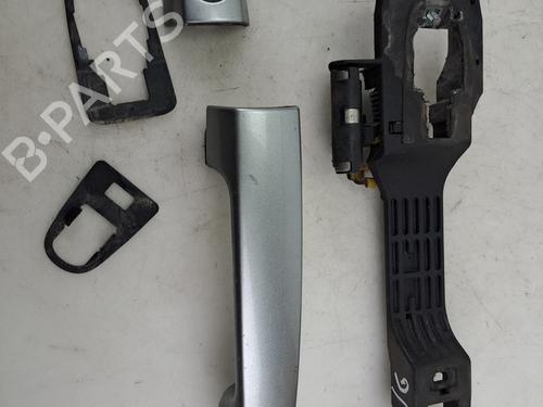 front-left-exterior-door-handle-toyota-yaris-_p9_-2005-2006-2007-2008-2009-2010-2011-2012-2013-2014-37393634 main image