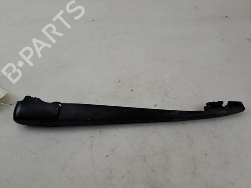 Used Rear windshield wiper arm Rear windshield wiper arm 37390571 37390571