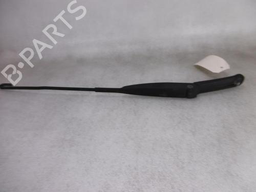 Used Front windshield wiper arm Front windshield wiper arm 37377758 37377758
