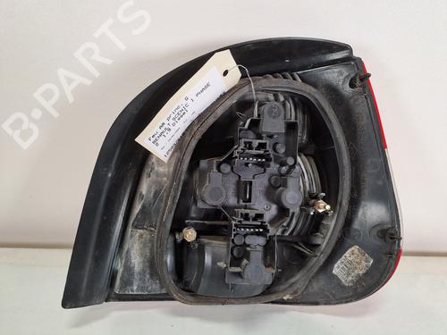 Venstre Baklys Venstre Baklys RENAULT SCÉNIC I MPV (JA0/1_, FA0_) 1.9 dCi (JA05, JA1F) (102 hp) 37399611 37399611