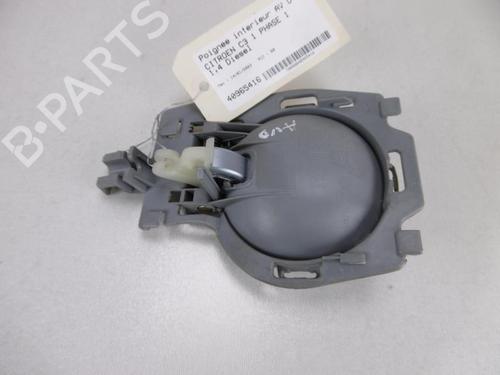 Used Front right interior door handle Front right interior door handle 37378172 37378172