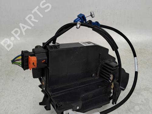front-left-lock-citroen-c4-picasso-ii-2013-37385353 main image