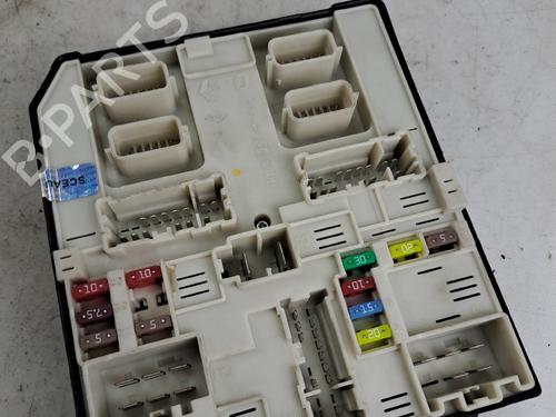 Used Fuse box Fuse box 38099106 38099106