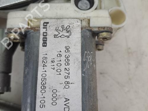 Rudehejsemekanisme Højre foran Rudehejsemekanisme Højre foran PEUGEOT 206 CC (2D) [2000-2008] 37394626 37394626