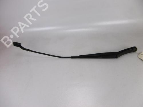 Used Front windshield wiper arm Front windshield wiper arm 37378348 37378348