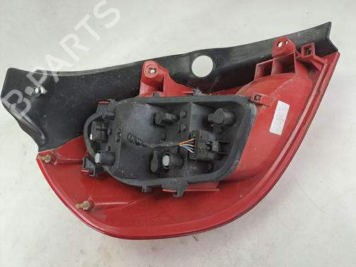 Højre baglygte Højre baglygte RENAULT CLIO III (BR0/1, CR0/1) 1.6 16V (BR05, BR0B, BR0Y, BR15, BR1J, BR1M, BR1Y, CR0B,... (112 hp) 37398494 37398494