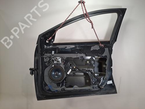 Used Right front door Right front door 37399393 37399393
