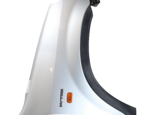 Used Right front fenders Right front fenders HONDA CR-V II (RD_) 2.0 (RD5) (150 hp) 40284357 40284357