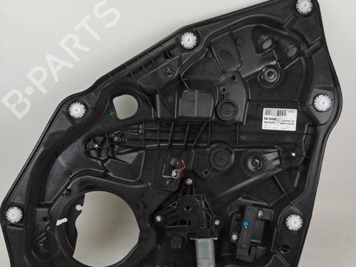 rear-left-window-mechanism-fiat-500x-334_-2014-37388950 main image
