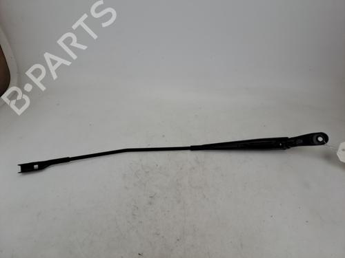 Used Front windshield wiper arm Front windshield wiper arm 37393331 37393331
