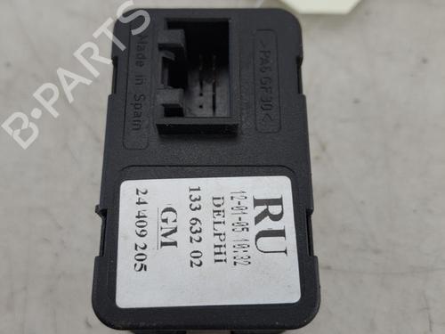 Used Left front window switch Left front window switch 37383600 37383600