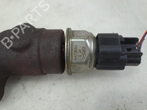 Used Injection rail Injection rail 38295905 38295905