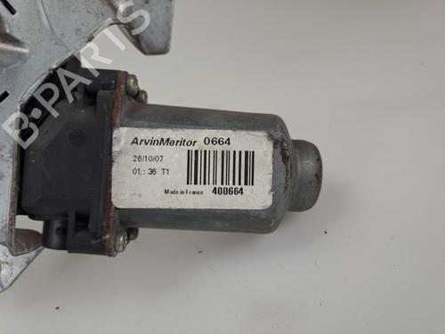 front-right-window-mechanism-renault-kangoo-express-fc01_-1997-37386784 main image