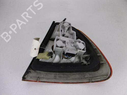 Venstre baglygte Venstre baglygte BMW 3 Touring (E46) 320 d (136 hp) 37378466 37378466