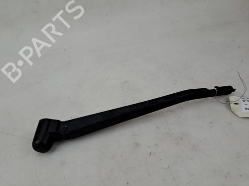 Used Rear windshield wiper arm Rear windshield wiper arm 37390969 37390969