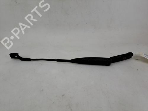Used Front windshield wiper arm Front windshield wiper arm 37390734 37390734