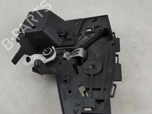 Used Front left interior door handle Front left interior door handle 37399415 37399415