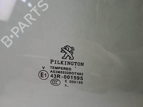 Used Rear left door window Rear left door window 37390443 37390443
