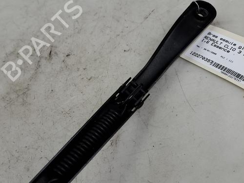 Used Front windshield wiper arm Front windshield wiper arm 37398499 37398499