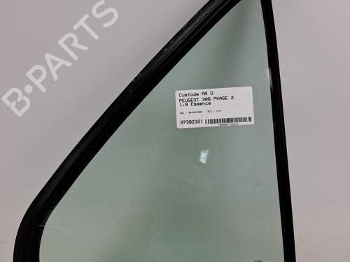 Used Rear right door window Rear right door window 37391043 37391043