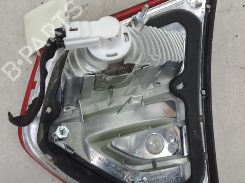left-tailgate-light-citroen-c4-picasso-i-mpv-ud_-2006-2007-2008-2009-2010-2011-2012-2013-2014-2015-37388105 main image
