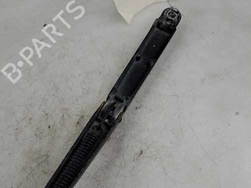 Used Front windshield wiper arm Front windshield wiper arm 37398753 37398753