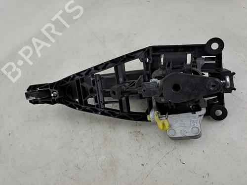 front-left-exterior-door-handle-opel-corsa-d-s07-2006-2007-2008-2009-2010-2011-2012-2013-2014-2015-37396429 main image