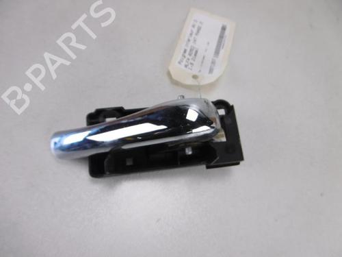 Used Front right interior door handle Front right interior door handle 37378092 37378092