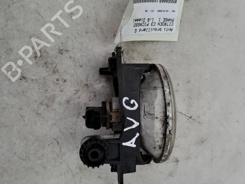 left-front-fog-light-citroen-c3-picasso-sh_-2008-37387758 main image