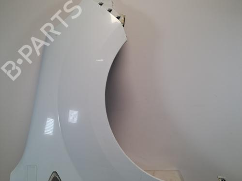 Used Right front fenders Right front fenders 37391646 37391646